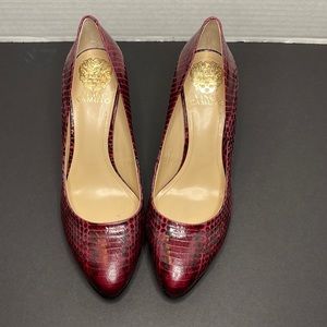 Vince Camuto Snakeskin Burgundy Leather Kadri Heels